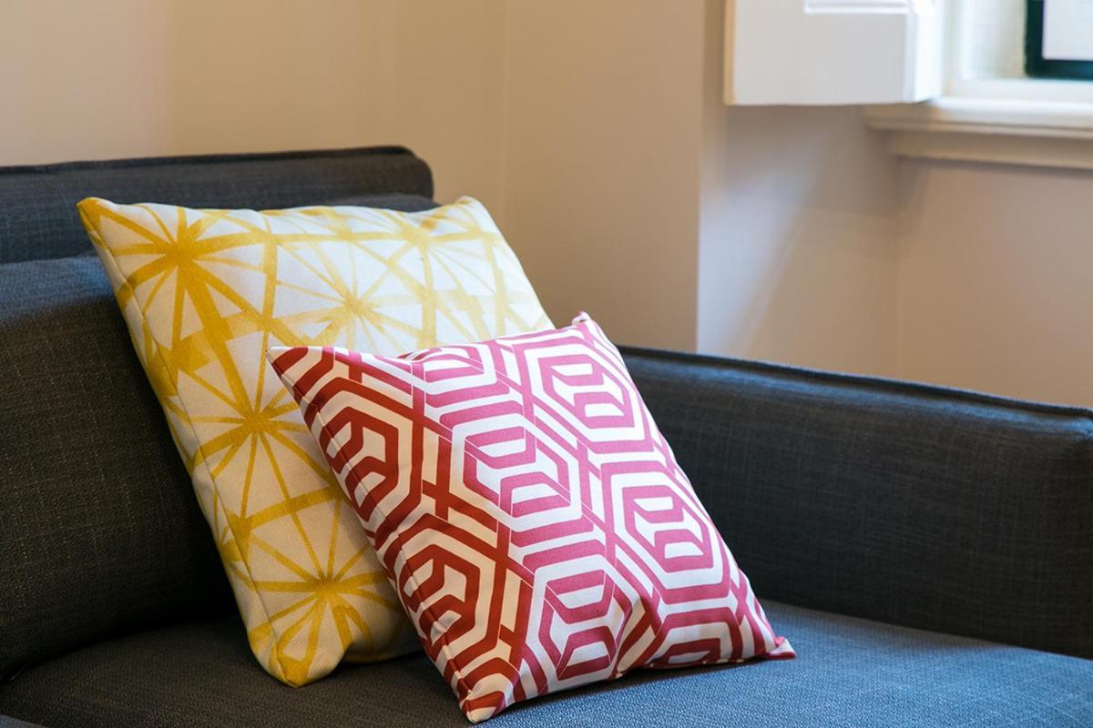 Lovelystay - Cozy 3bdr In Estrela Apartment Lissabon